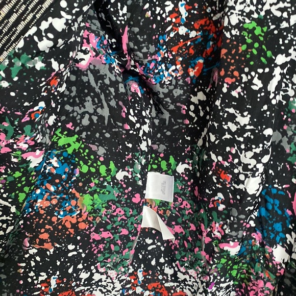 Womens blazer- missing a button - Picture 3 of 7